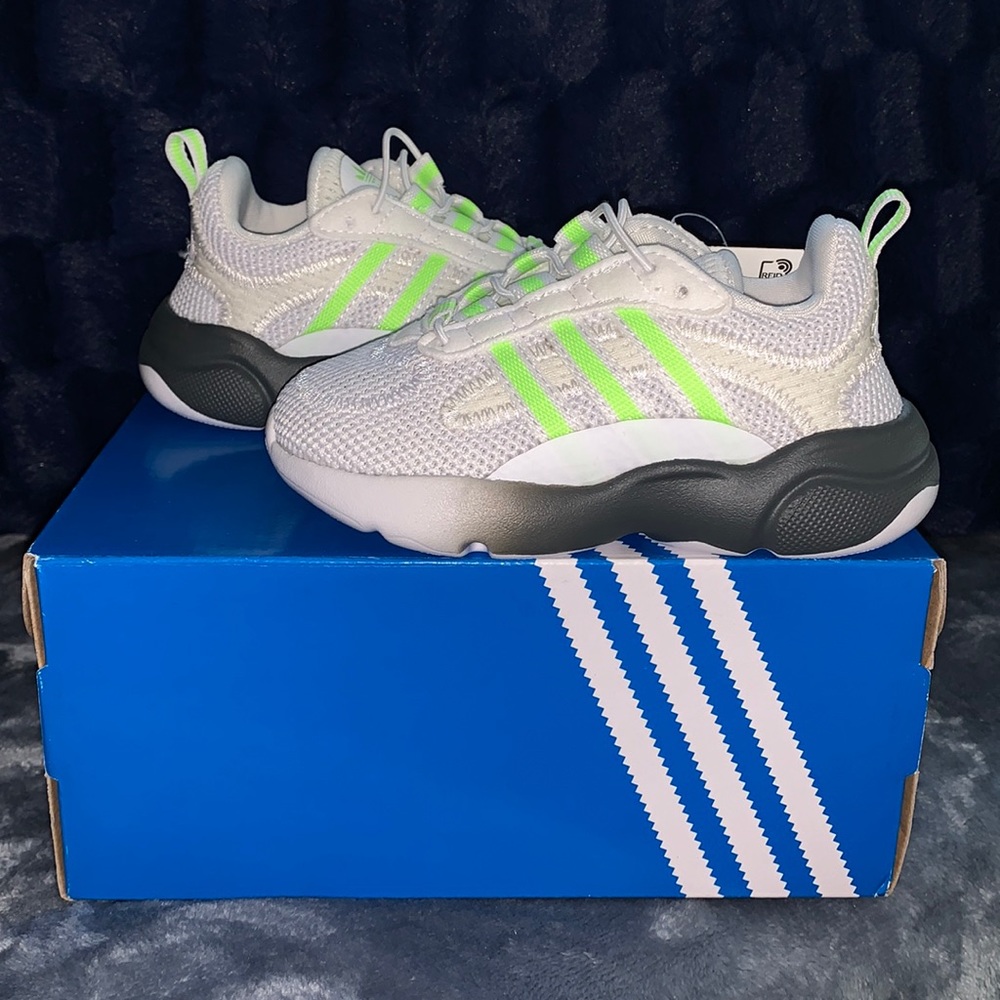 Adidas Shoes for Boy Size 7